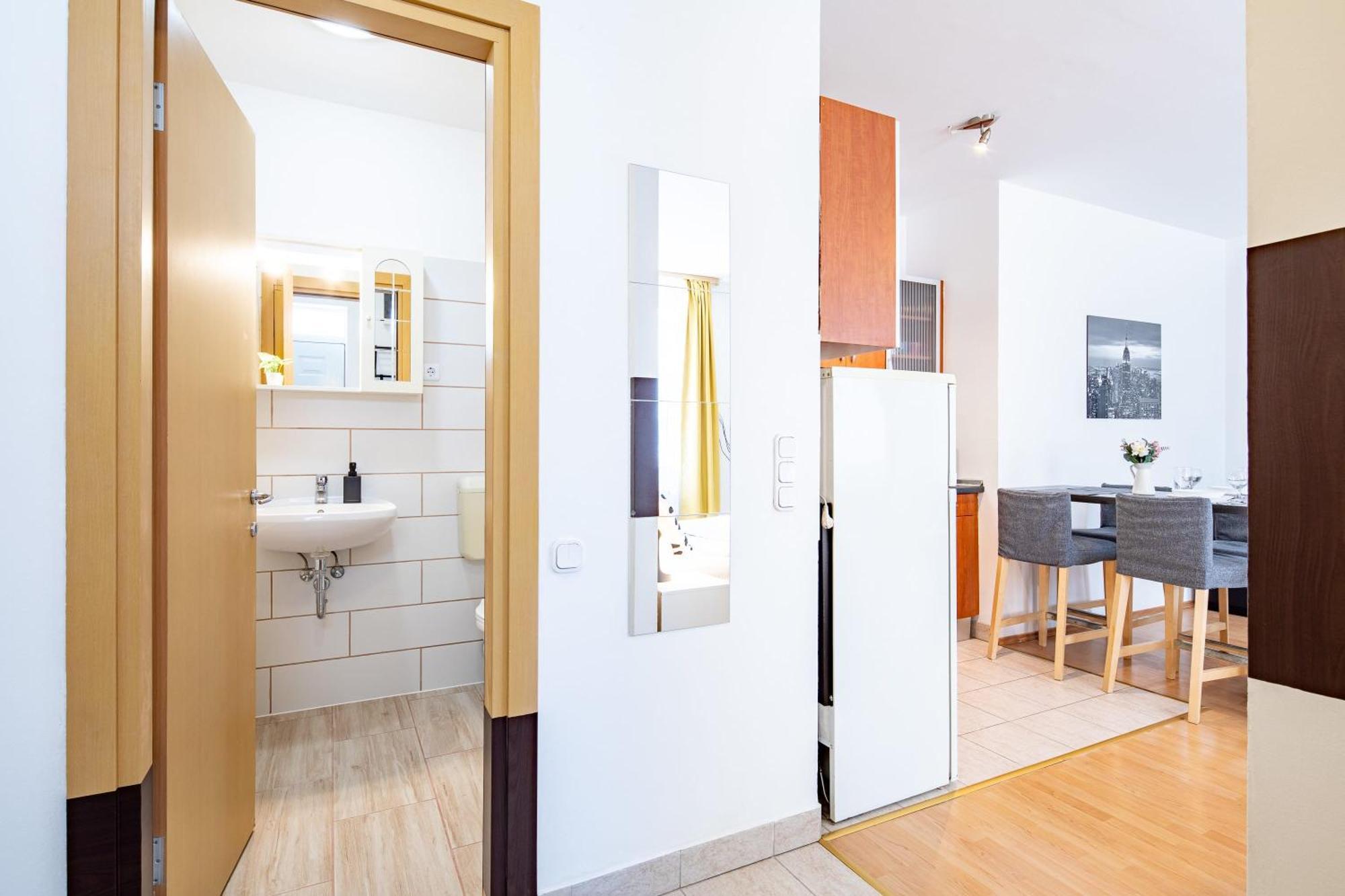 - Cozy Air Conditioned Apartman *